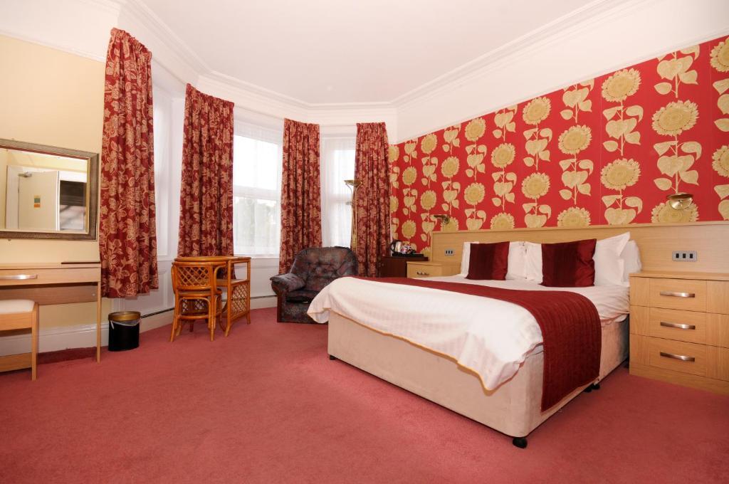 Denewood Guest house