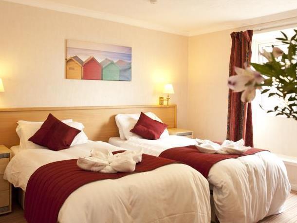 Denewood Guest house 3*