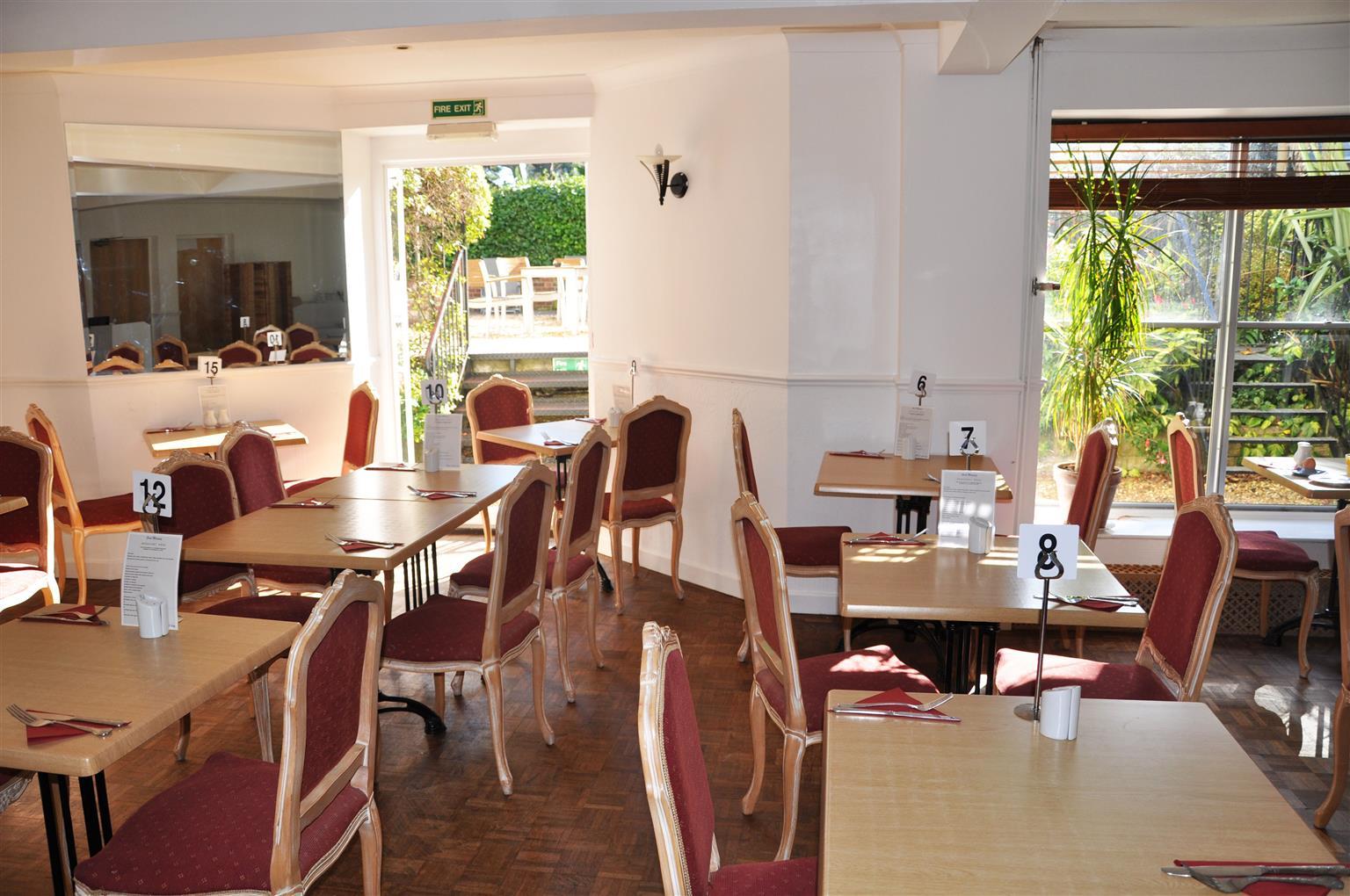 Montague 3* Bournemouth