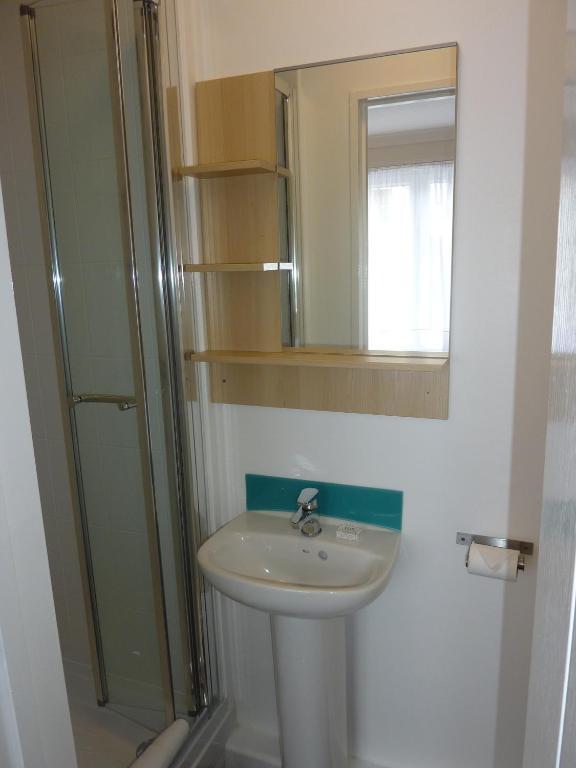 Carisbrooke Hotel Bournemouth