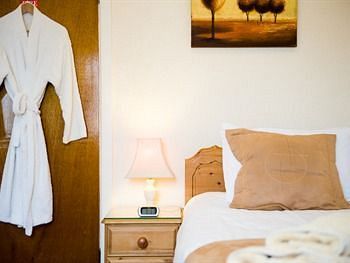 Bed & Breakfast The Living