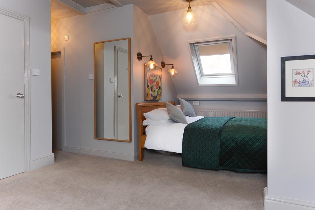 Mory House Bed & Breakfast