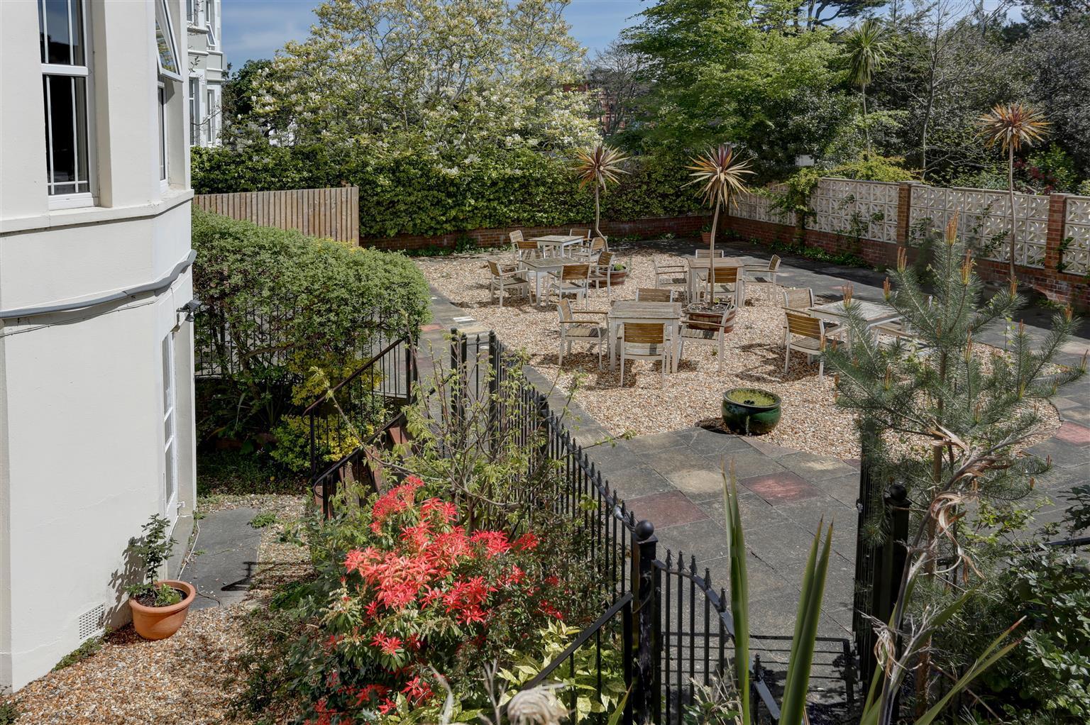 Montague 3* Bournemouth