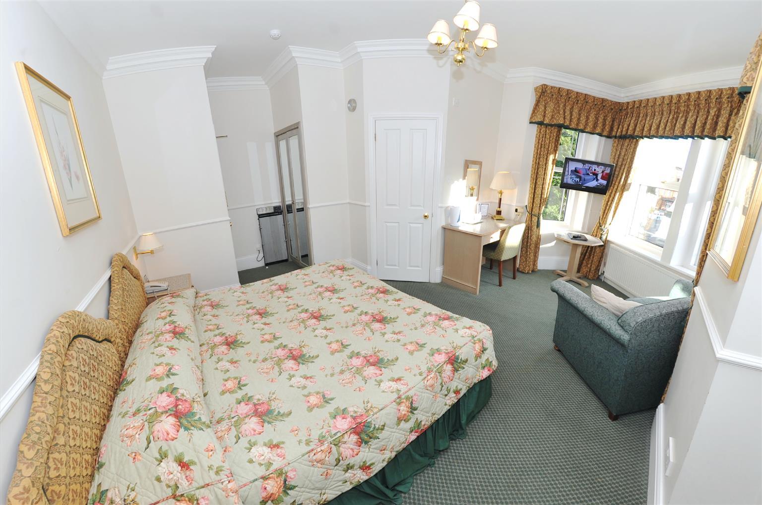 Montague Bournemouth