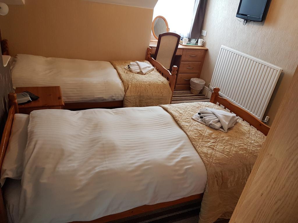 Sandbar House - Family And Couples Only Guest house