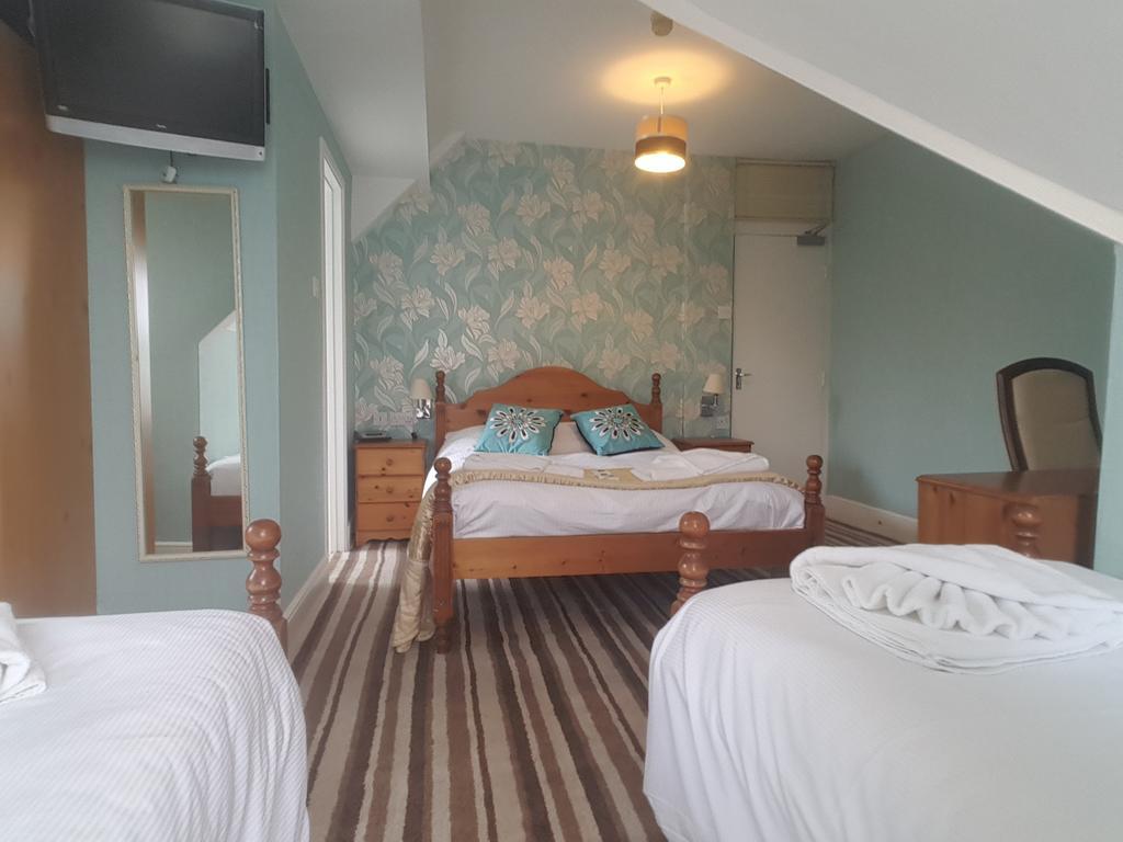 Sandbar House - Family And Couples Only