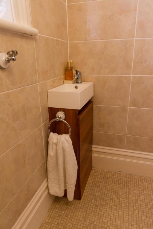 Guest house Sandbar House - Family And Couples Only 4*