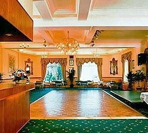 Hotel Russell Court 2*