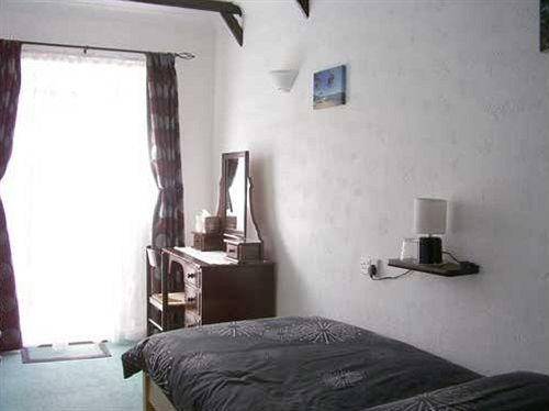 Hotel Ocean Breeze