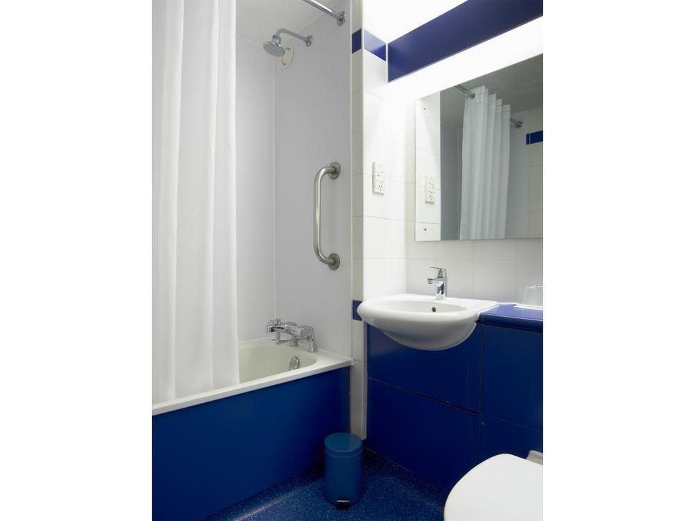Hotel Travelodge 3*