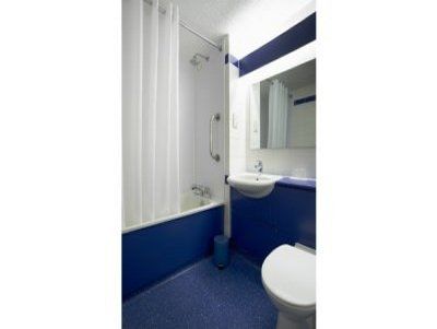 Travelodge 3*