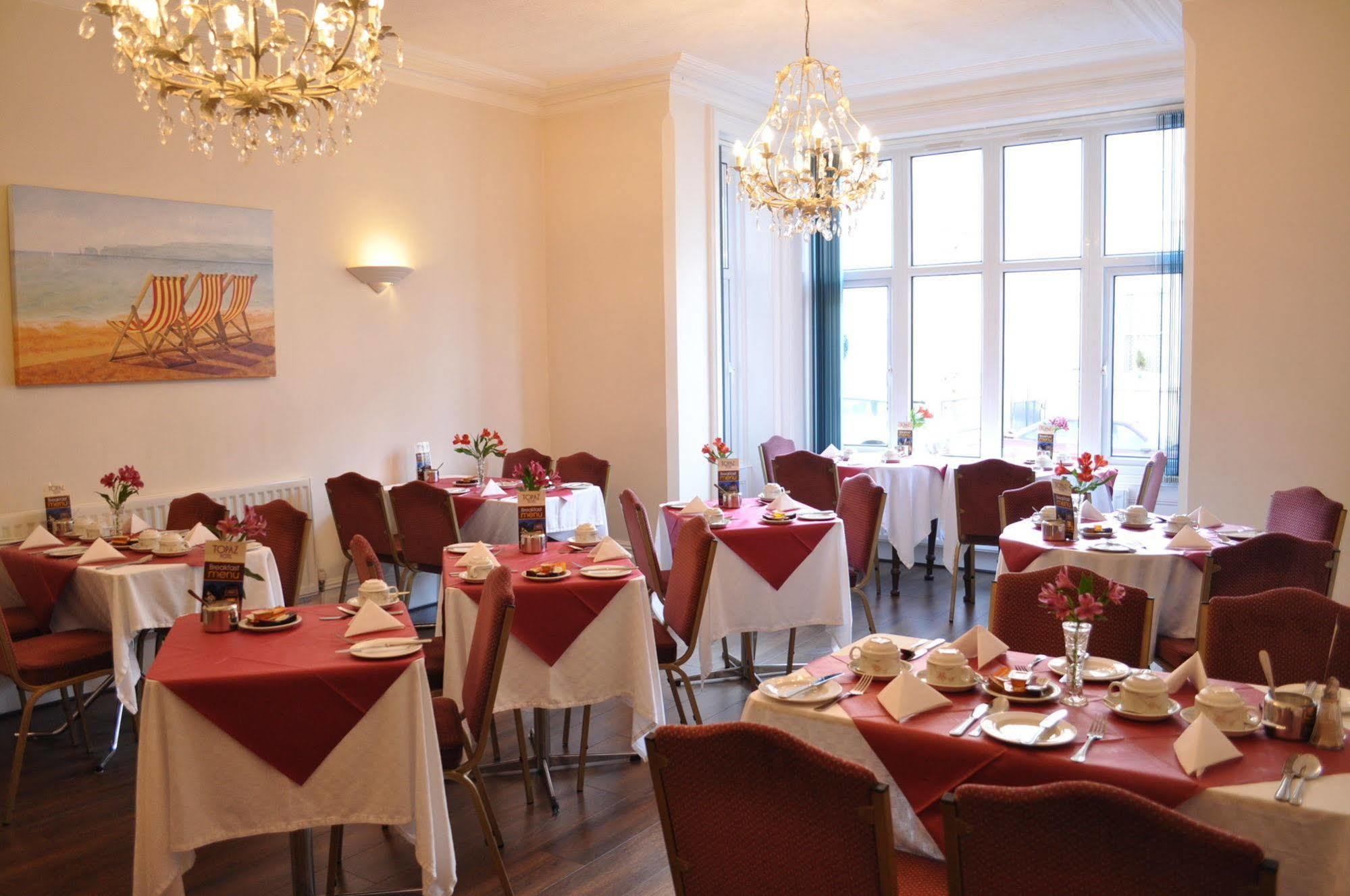 Topaz Hotel 3*