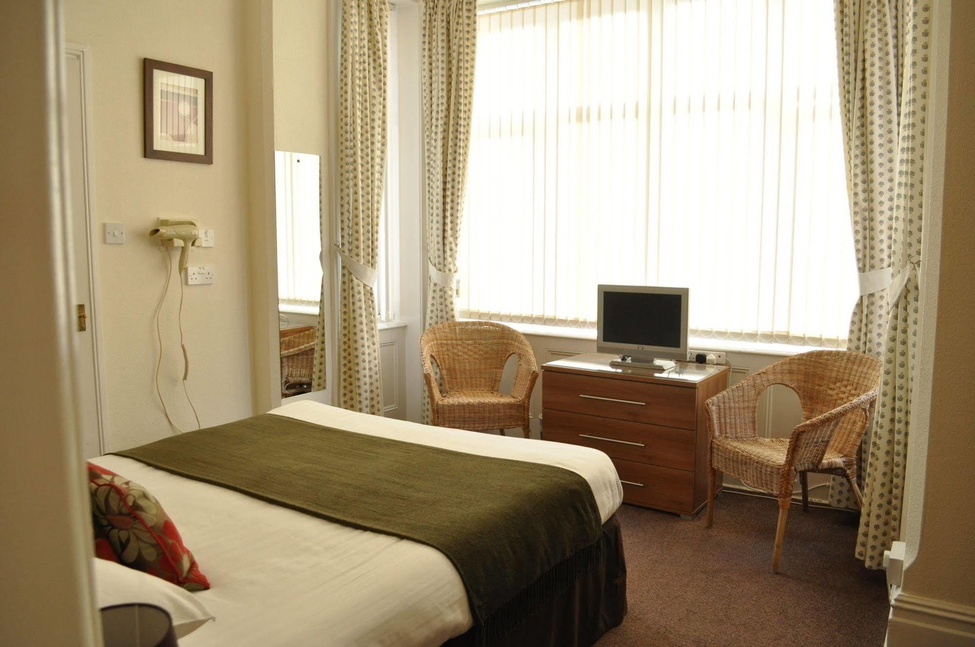Topaz Hotel Bournemouth