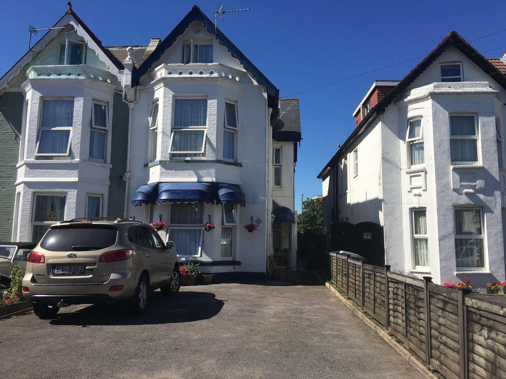 The Carlton Bournemouth
