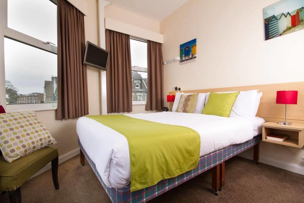 Travelrest Centre Seafront Hotel