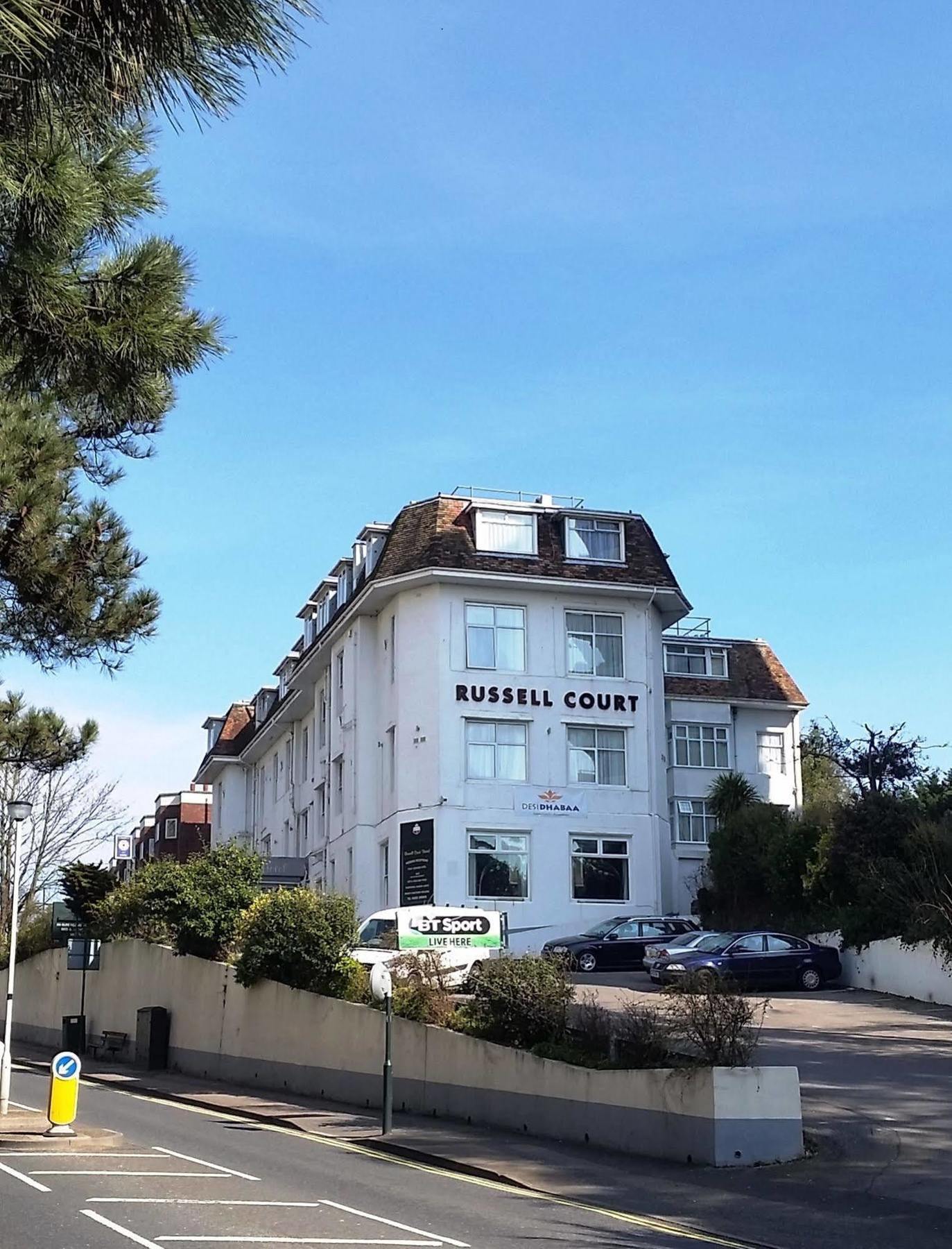 Russell Court Hotel