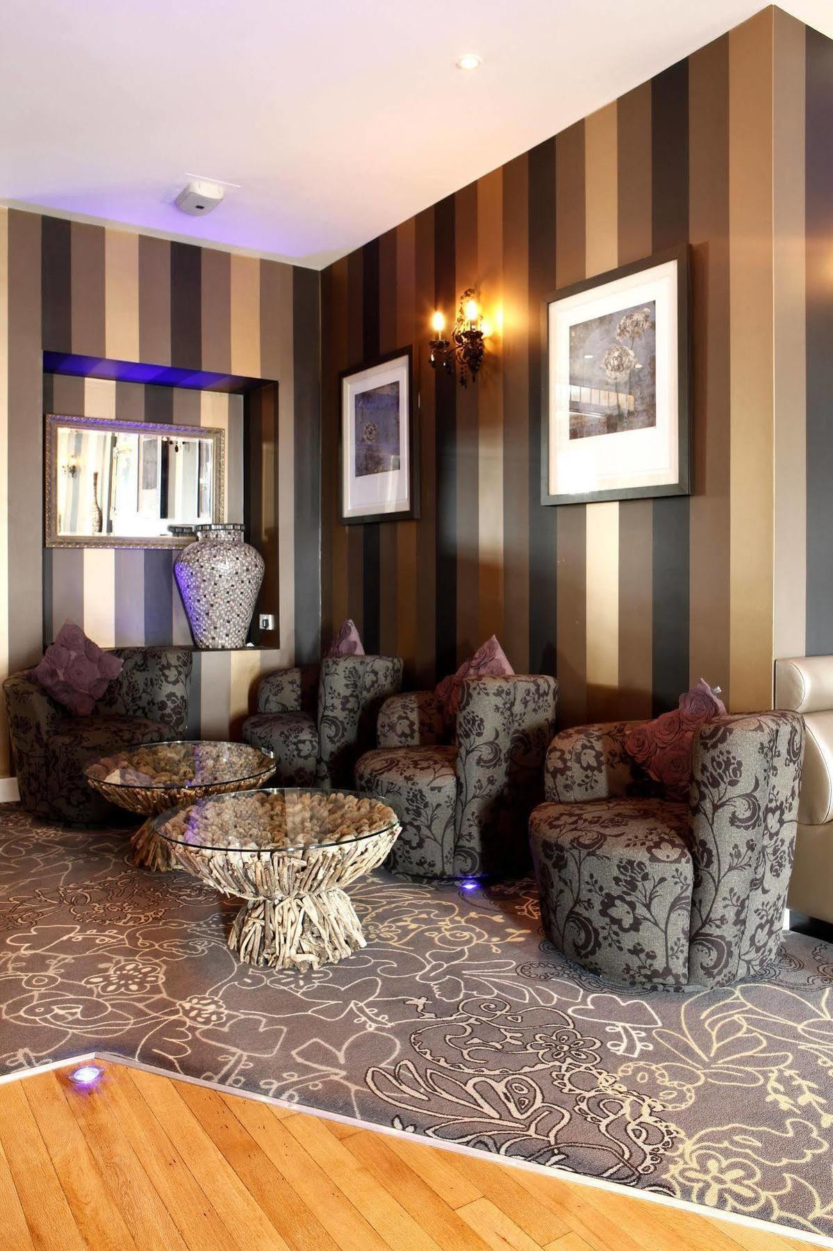 Hotel Russell Court