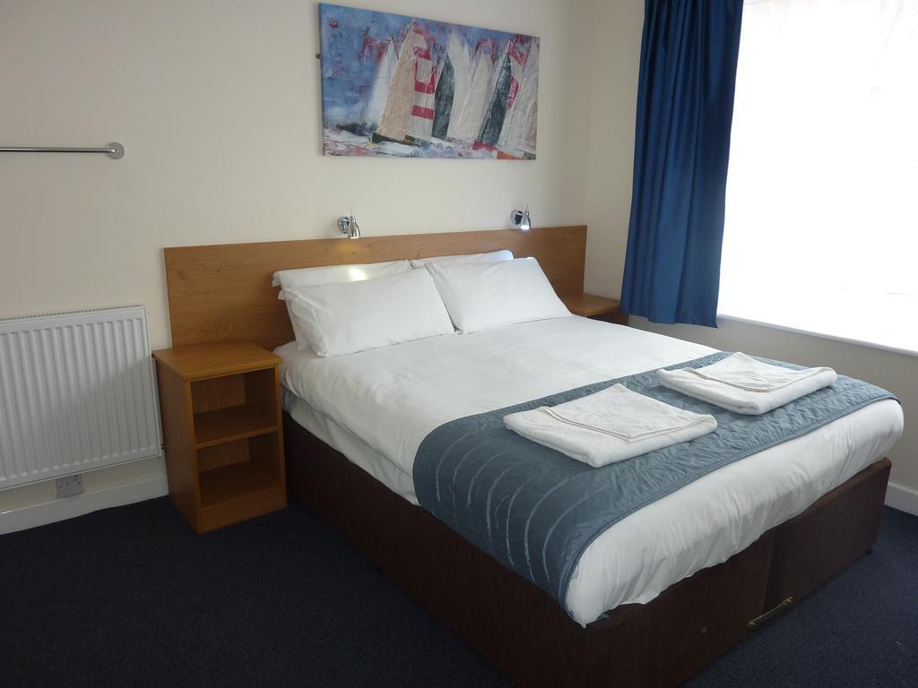 Carisbrooke 3* Bournemouth