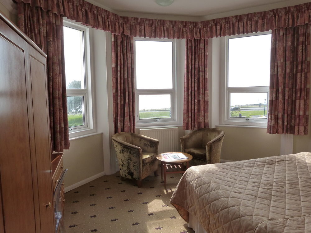 The Ocean View 3*