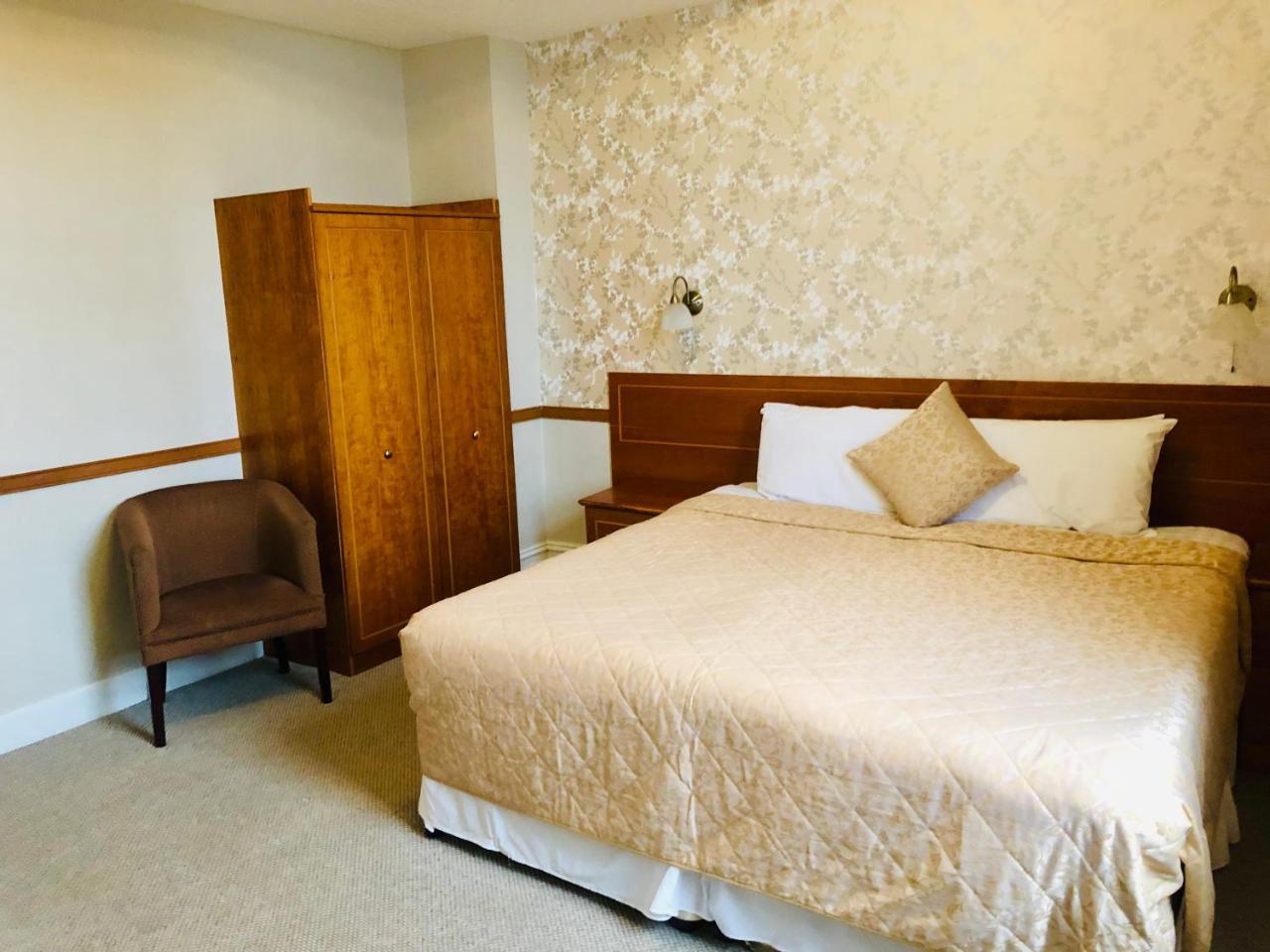 The Ocean View 3*