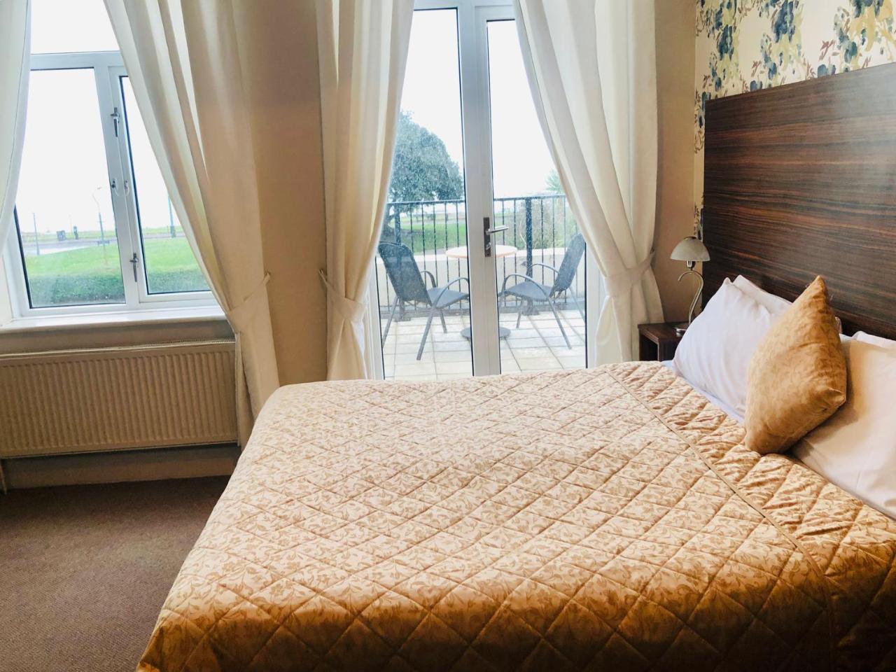 Hotel The Ocean View 3*