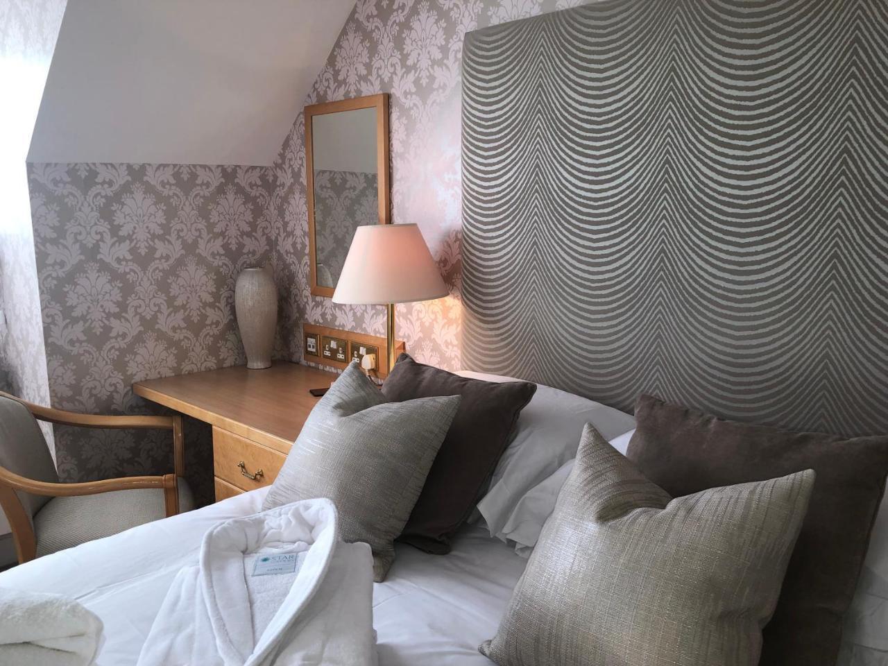 Cliff House 4*