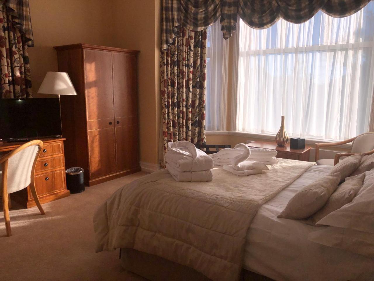 Hotel Cliff House