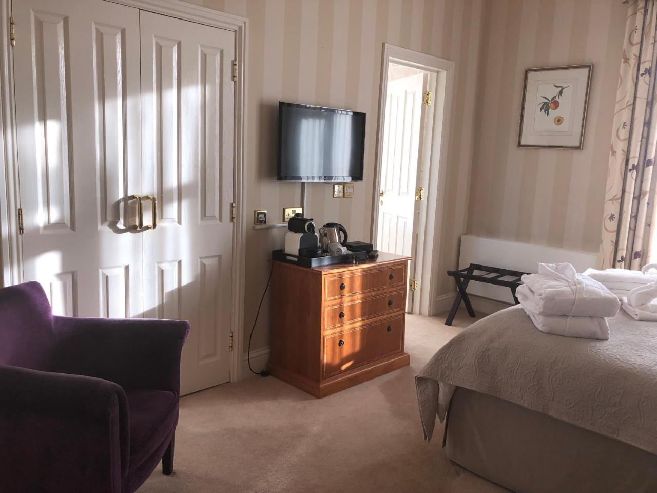 Hotel Cliff House 4*