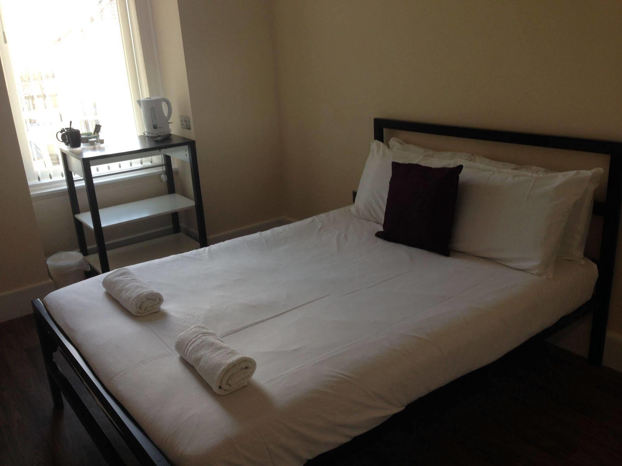 Carisbrooke Hotel Bournemouth