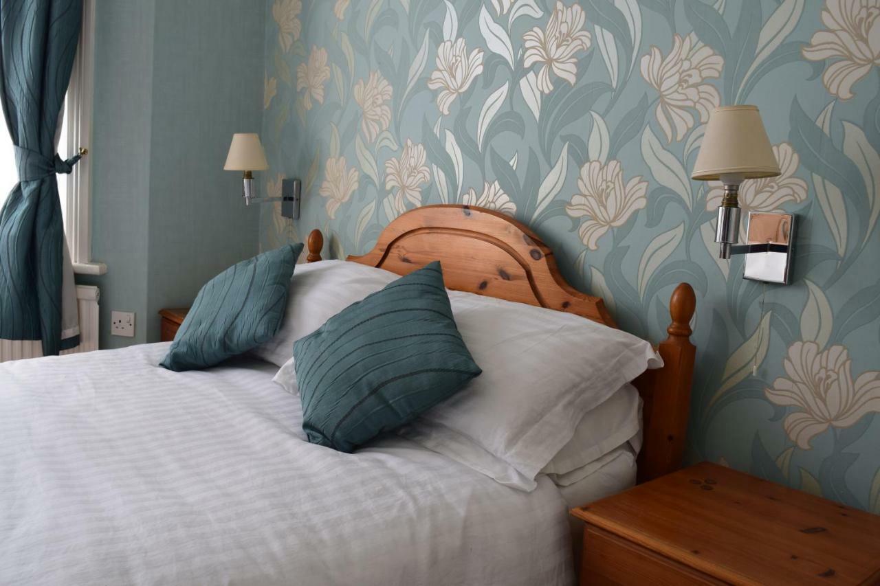 Guest house Sandbar House - Family And Couples Only Bournemouth