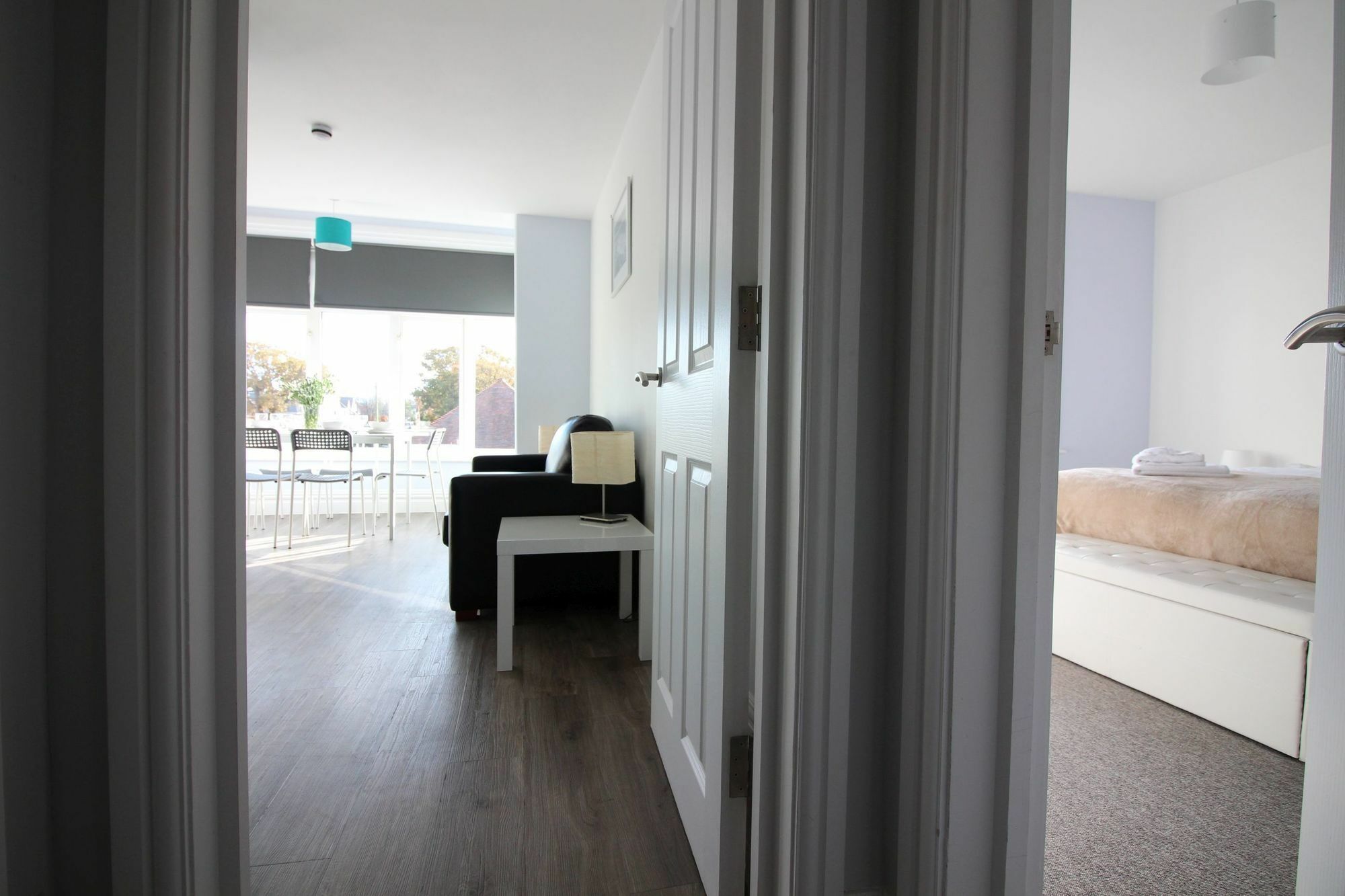 Diamond - Southbourne Grove 4 *