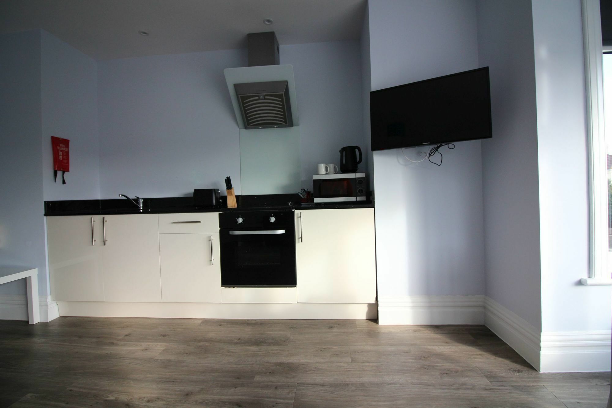 Apartment Diamond - Southbourne Grove 4