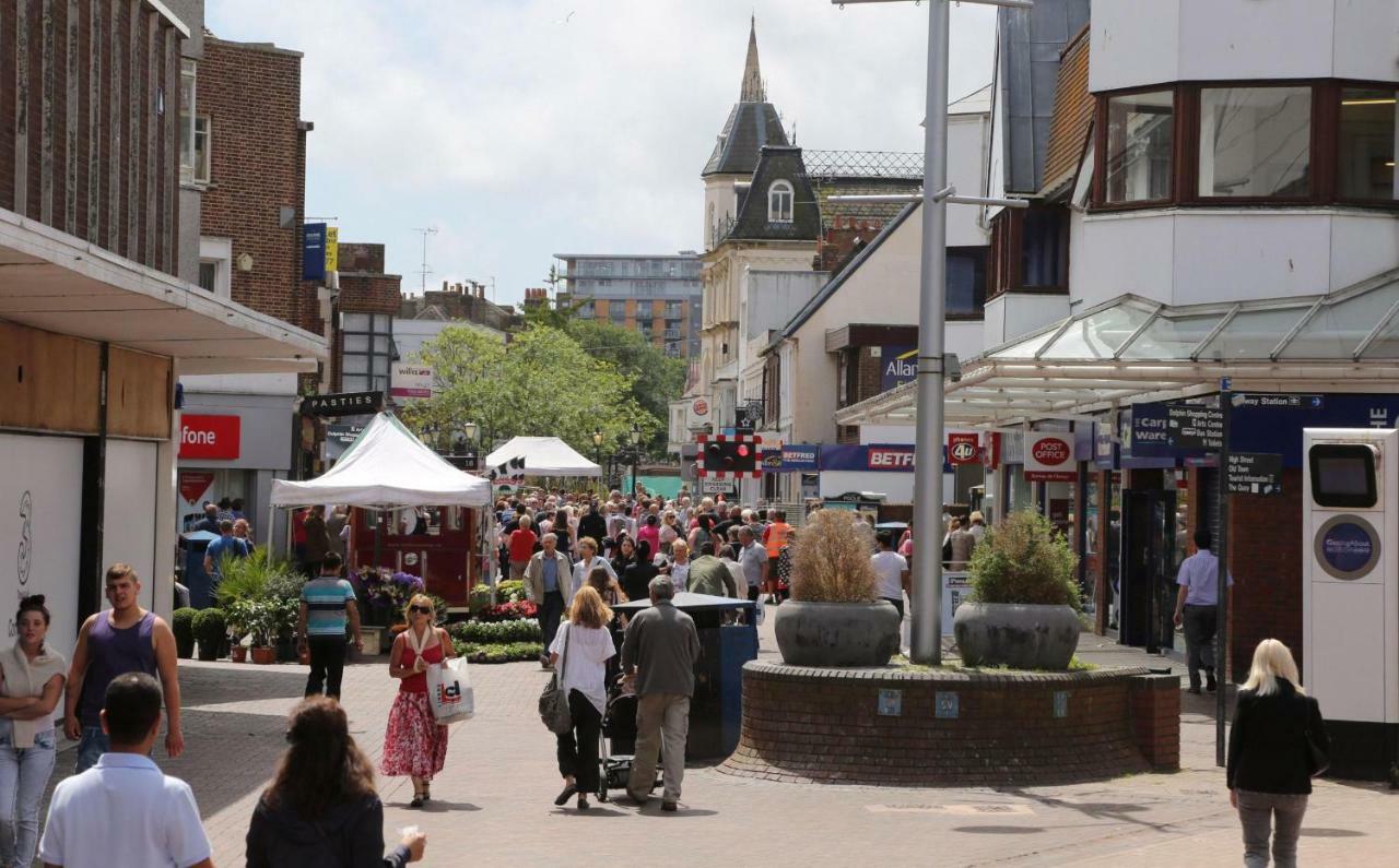 Modern Central Studio And One Bed Flats Close To The Beach Apartment Bournemouth