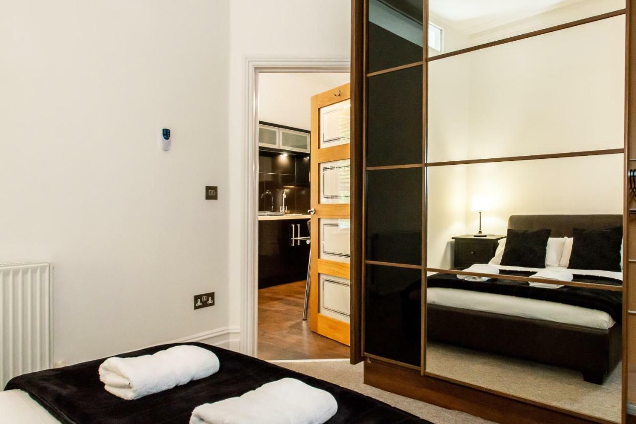 Apartment 2 Bed Flat Near Town Centre