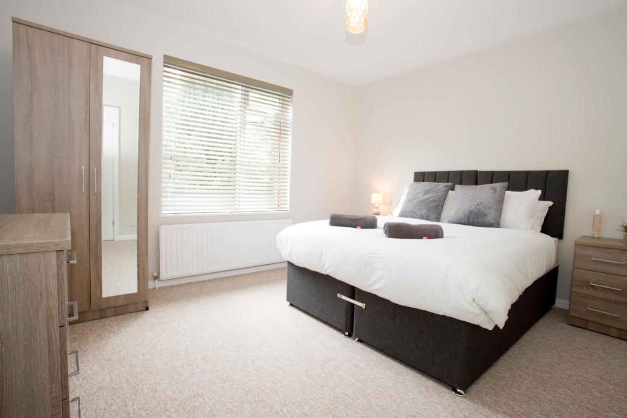 Apartment Chine Gardens - 2 Bedroom