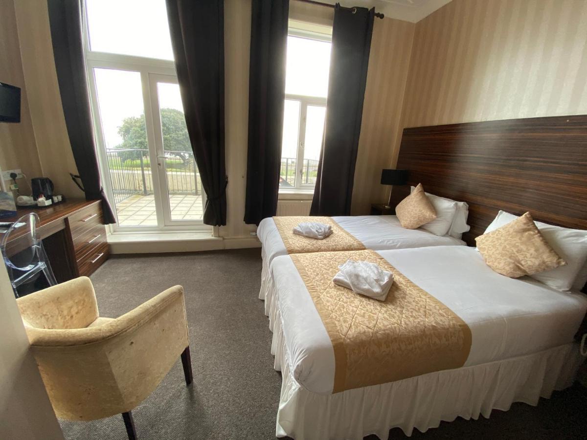 Hotel The Ocean View 3*