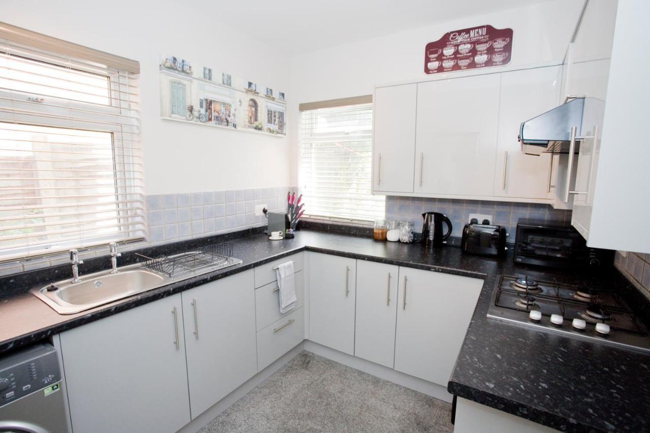Chine Gardens - 2 Bedroom