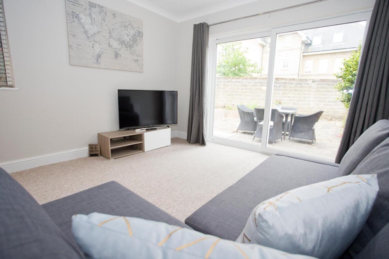 Chine Gardens - 2 Bedroom Apartment