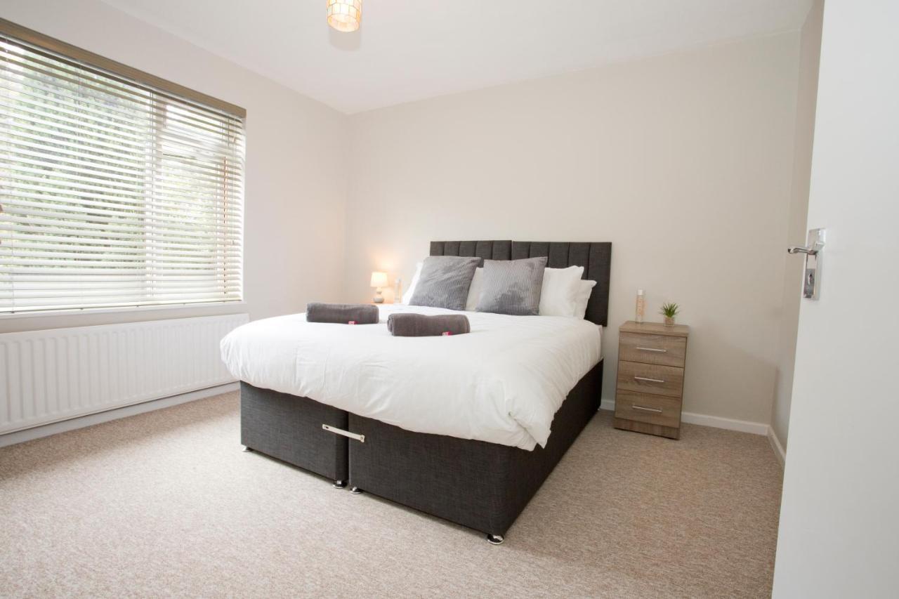 Chine Gardens - 2 Bedroom Bournemouth