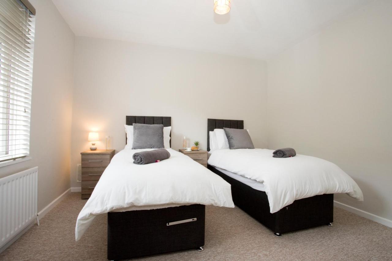 Chine Gardens - 2 Bedroom Bournemouth