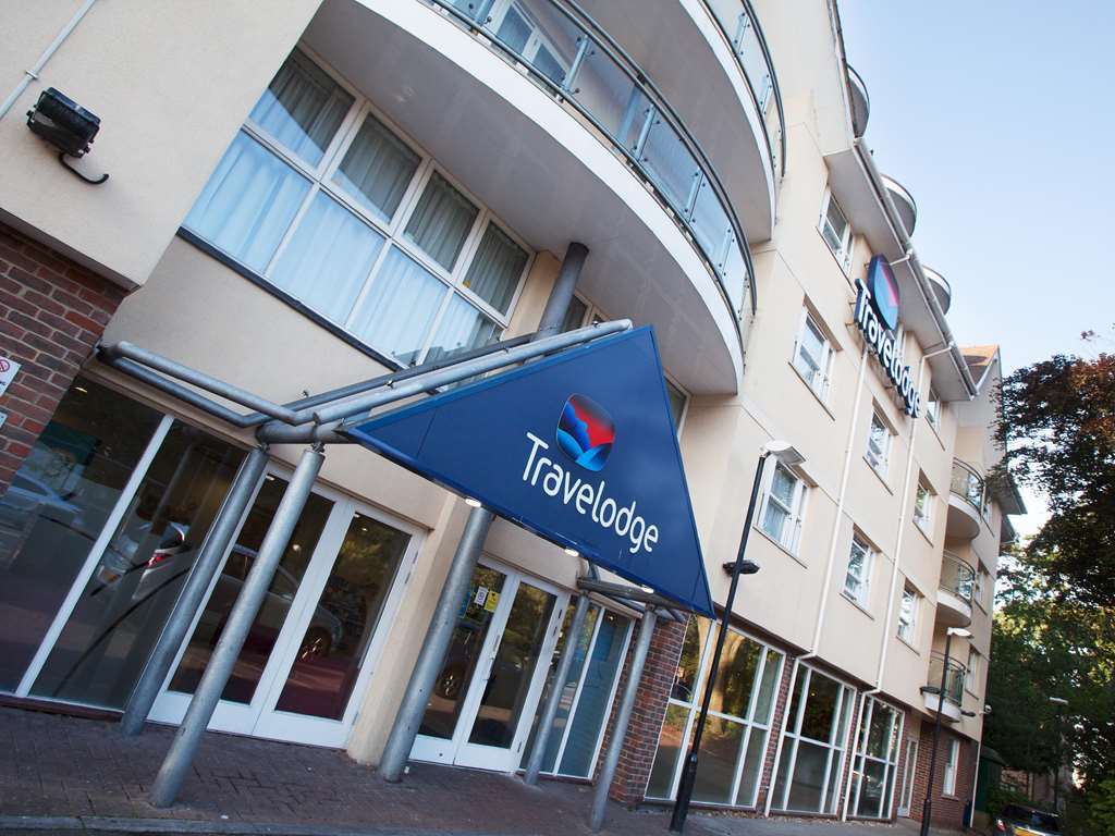 Travelodge Hotel 3*